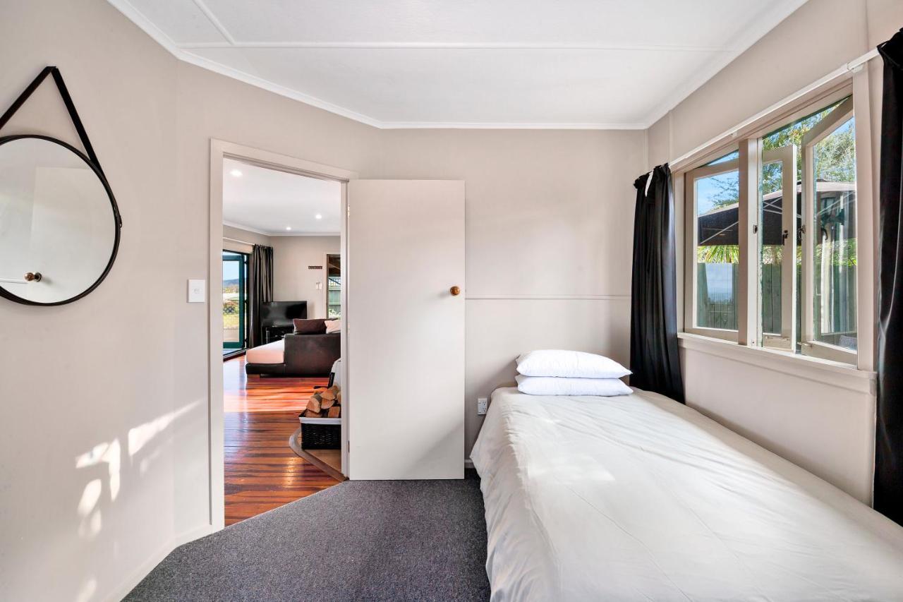 Kaihua Lookout - Taupo Holiday Home Kültér fotó